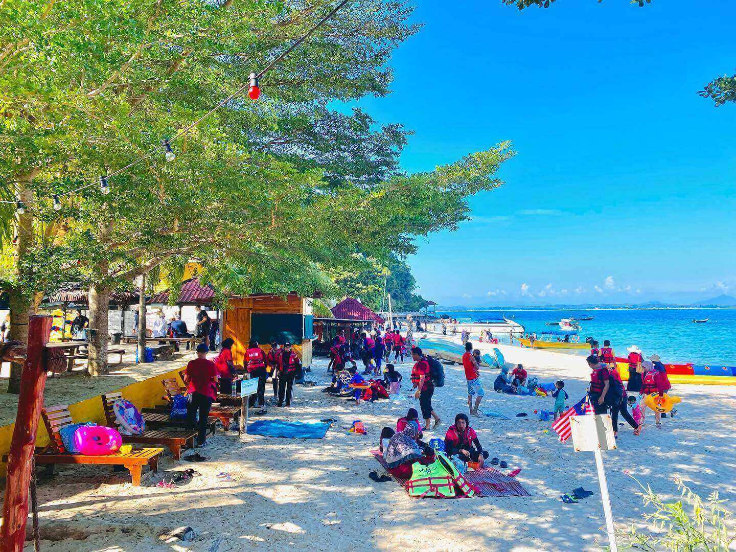 Read more about the article Trip Pulau Kapas – Tips, Aktiviti dan Penginapan